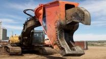 Dangerous biggest heavy equipment excavator destroys everything! Extreme powerful crushing machinery